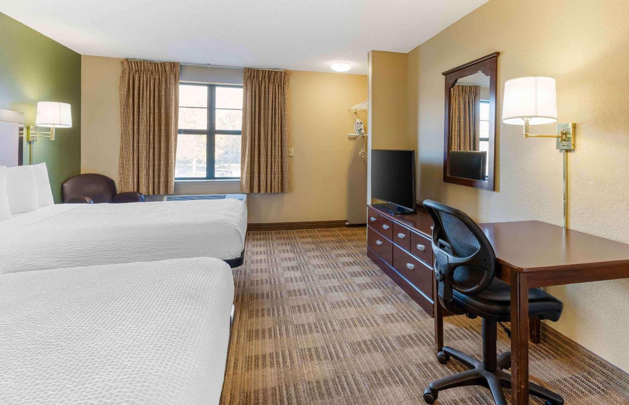 เอ็กซ์เทนด์ สเตย์ อเมริกา ดับลิน-ฮาเซียนดา ไดรฟ์ Hotel ภายนอก รูปภาพ